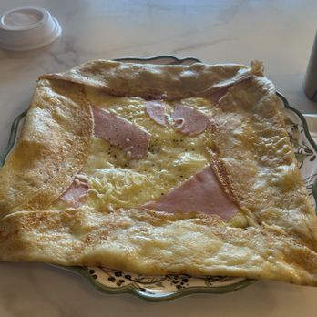 Allena Le Petit Sucre - Egg, hame and cheese crepe - Acai Bowls Near Me - Prescott, Arizona Allena Le Petit Sucre - Egg, hame and cheese crepe - Acai Bowls Near Me - Prescott, Arizona