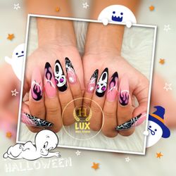 Lux Nail Studio