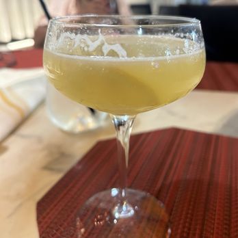 Loch Bar - Philly - Gin drink - Seafood Near Me - Philadelphia, Pennsylvania Loch Bar - Philly - Gin drink - Seafood Near Me - Philadelphia, Pennsylvania