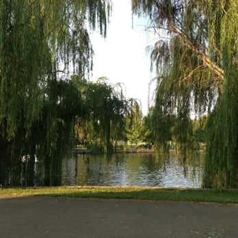 Centennial Park - The pond - Parks Near Me - Nashville, Tennessee