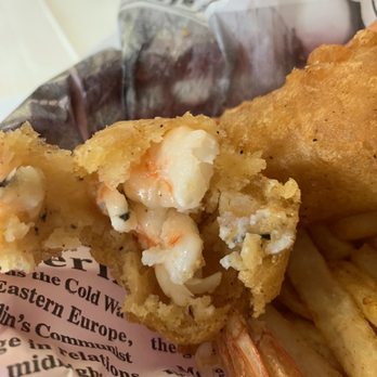 Da Shrimp Hale - Fried shrimp that is not deveined!!! - Seafood Near Me - Kahului, Hawaii