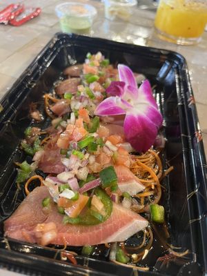 Sushi El Sinaloense by null