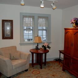 Skin Logic - Enjoy a cup of tea and a comfortable atmosphere while you're waiting for your appointment.