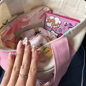 Artistic Nail & Spa - Day Spas Near Me - Anchorage, Alaska