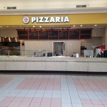 Minchello's Pizzaria - Storefront image - Pizza Near Me - Lewisville, Texas