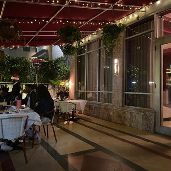 Full Bloom Vegan - Vegan Near Me - Miami Beach, Florida Full Bloom Vegan - Vegan Near Me - Miami Beach, Florida