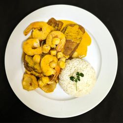 Pisco Paradise - Pescado a lo Macho