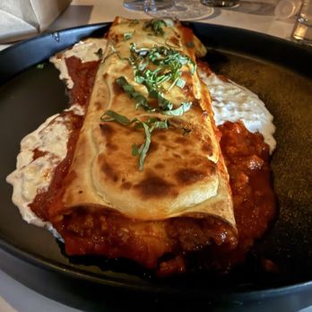 Casanova - Lasagna - Pizza Near Me - New Haven, Connecticut