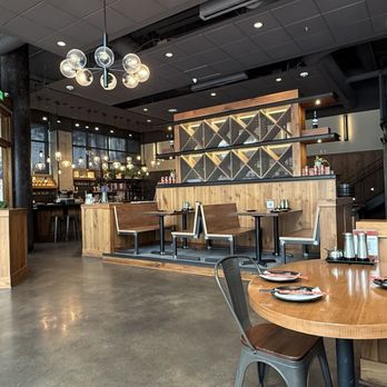 Dough Zone Dumpling House - Downtown Bellevue - Seating area - Chinese Near Me - Bellevue, Washington Dough Zone Dumpling House - Downtown Bellevue - Seating area - Chinese Near Me - Bellevue, Washington