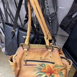 Red White & Blue Thrift Store - Vintage purse