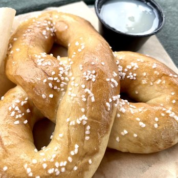 Celtic Pretzel - The classic with salt & Ghiradelli white chocolate  8/13/21 - Pretzels Near Me