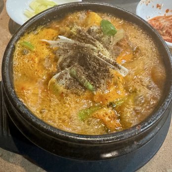 Sonamu House - Gamja Tang - enough meat in it and delicious - Korean Near Me - Flushing, New York