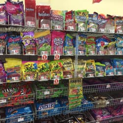 Family Dollar 5122 - Or to satisfy a sweet tooth
