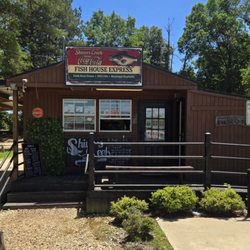 Shivers Creek Fish House Express - Front of the house