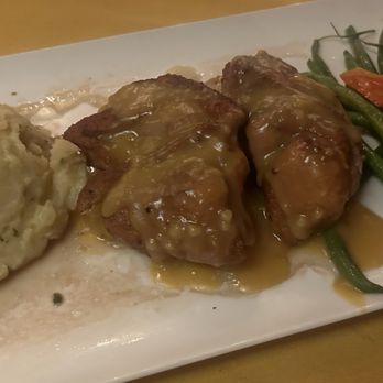 Hugo's Cellar - Maple Bourbon Duck - American Near Me - Las Vegas, Nevada