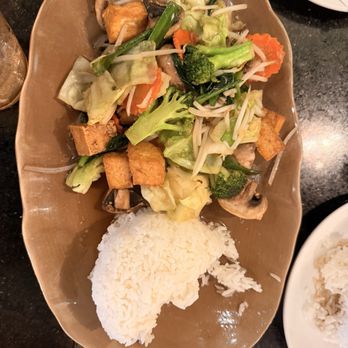 Le Kinaree Thai Eatery - Tofu - Thai Near Me - Chino Hills, California Le Kinaree Thai Eatery - Tofu - Thai Near Me - Chino Hills, California