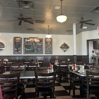 Metro Diner - Diners Near Me - Jacksonville, North Carolina Metro Diner - Diners Near Me - Jacksonville, North Carolina
