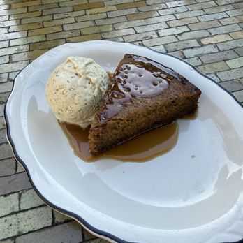 Pizzaiolo - sticky toffee pudding - Italian Near Me - Oakland, California Pizzaiolo - sticky toffee pudding - Italian Near Me - Oakland, California