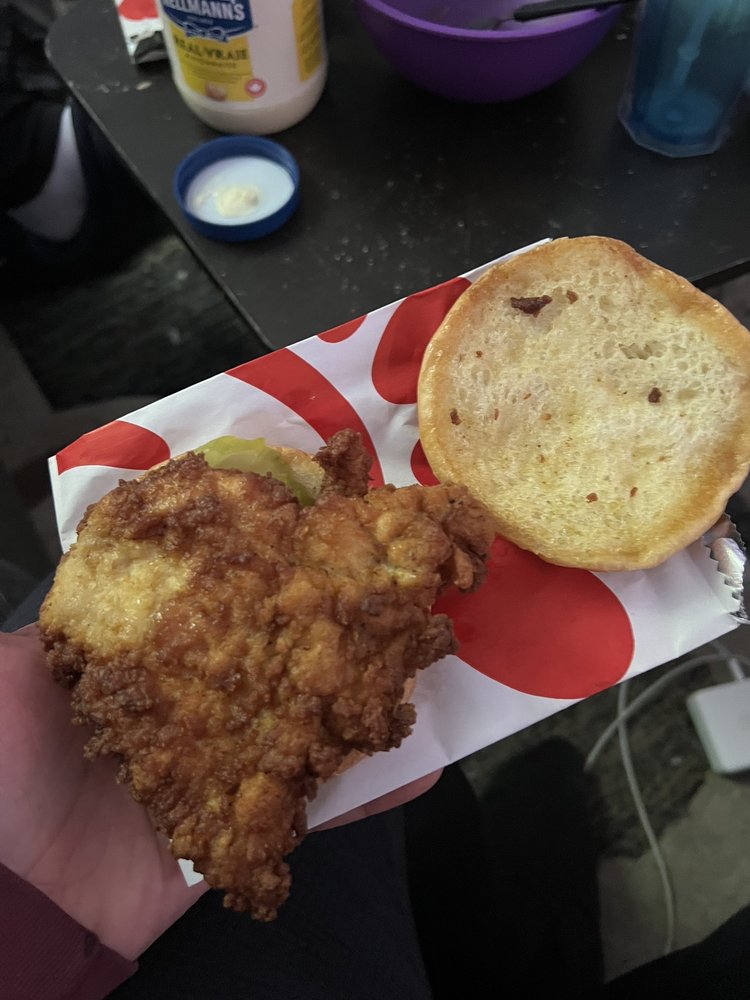 CHICKFILA Updated April 2024 10 Reviews 447 Bayfield Street