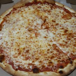 Paulie's Pizza & Wings - Medium pie with fresh garlic