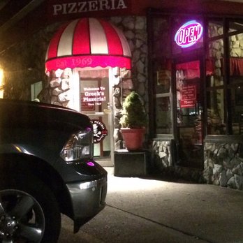 Greek's Pizzeria - Pizza Near Me - Noblesville, Indiana Greek's Pizzeria - Pizza Near Me - Noblesville, Indiana