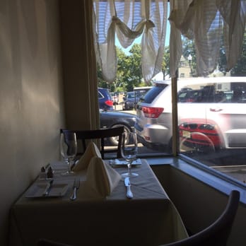 Village Green Restaurant - Quiet corner table at Village Green Cafe, Ridgewood, NJ - French Near Me - Ridgewood, New Jersey Village Green Restaurant - Quiet corner table at Village Green Cafe, Ridgewood, NJ - French Near Me - Ridgewood, New Jersey