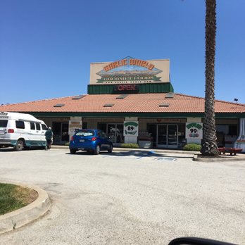 Garlic World - Front entrance - Specialty Food Near Me - Gilroy, California