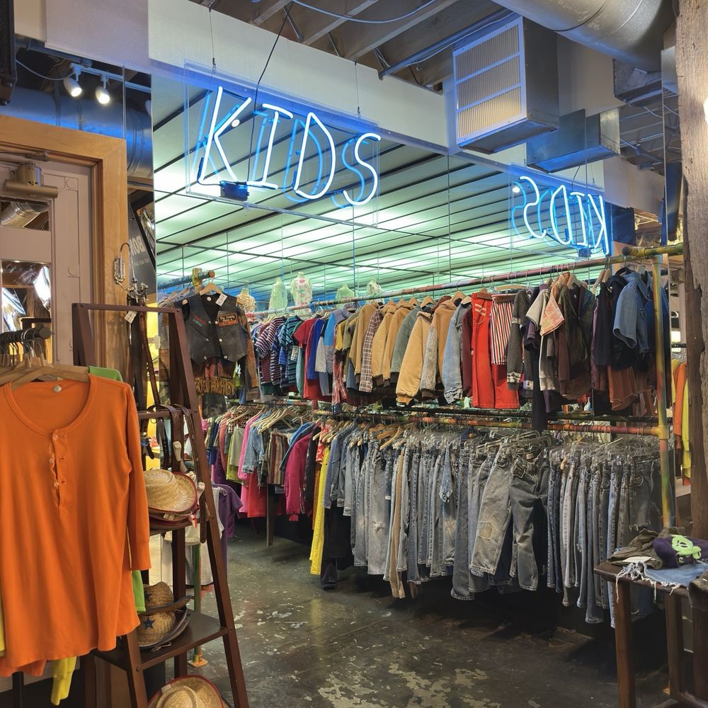 American Rag Cie - kids area - Women's Clothing Near Me - Los Angeles, California