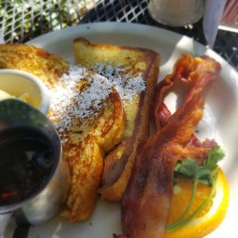 Christie's Kitchen - French toast with bacon - Breakfast & Brunch Near Me - Redmond, Oregon