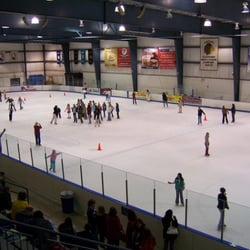 Seven Bridges Ice Arena - Public Skate