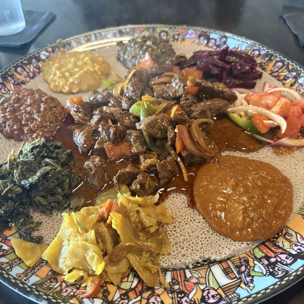 Feru Bar and Restaurant - Awaze Tibs Veggie Combo - Bars Near Me - Alexandria, Virginia