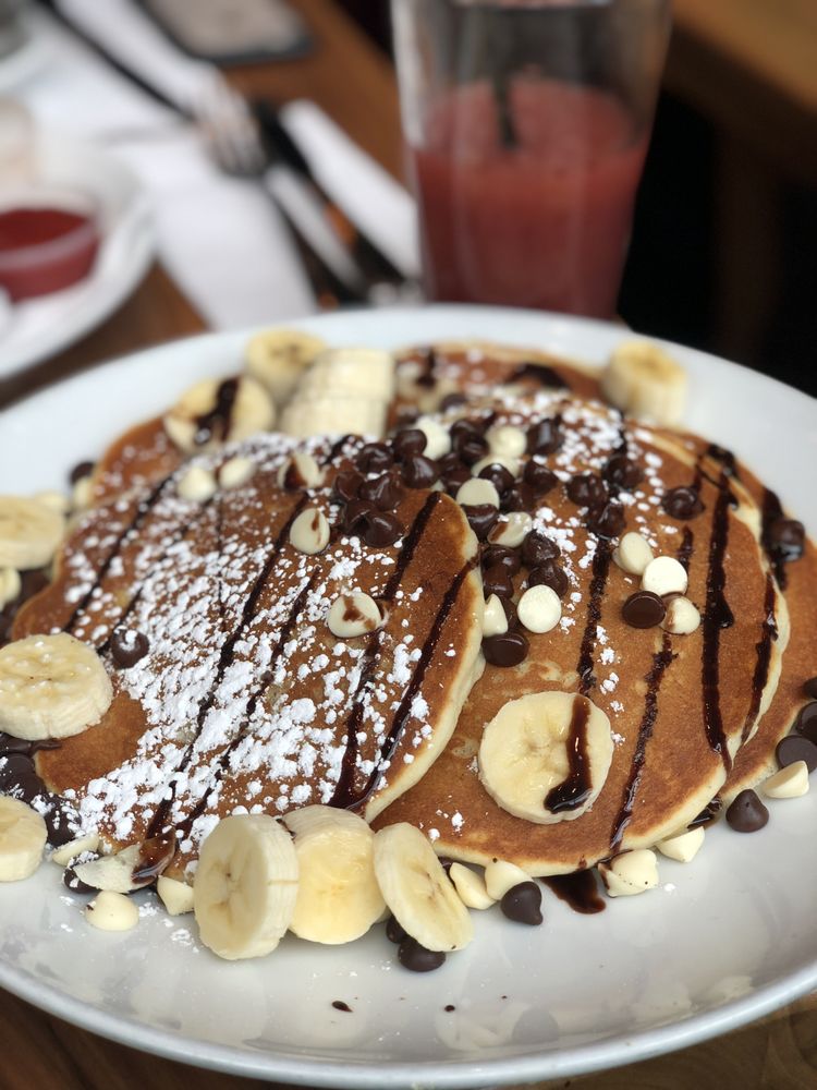 Wildberry Pancakes and Cafe, Chicago | Roadtrippers