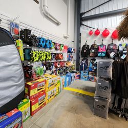 Captain's Marine - Pro Shop
