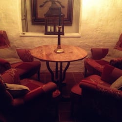 Living-Room - I "bakfickan"