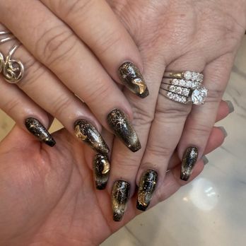 Lux Nails Lounge - Jenny is AMAZING!! Showed her a picture of what I wanted and she nailed it!! Definitely ask for her for your next appointment - Nail Salons Near Me - Roseville, California