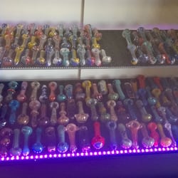 OBX Vapors & Glass