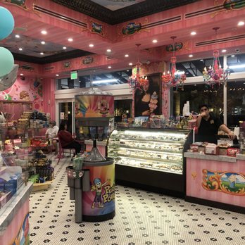 Sloan's - Doral - Ice Cream & Frozen Yogurt Near Me - Doral, Florida Sloan's - Doral - Ice Cream & Frozen Yogurt Near Me - Doral, Florida