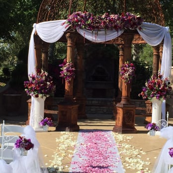 Floral Design By Roni - Tuscan Garden WVInn - Florists Near Me - Ventura, California Floral Design By Roni - Tuscan Garden WVInn - Florists Near Me - Ventura, California