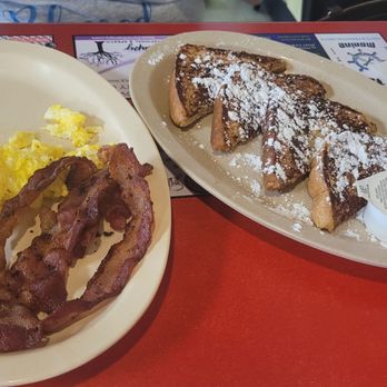 Peggy Sue's Place - French toast with bacon & eggs!! - Breakfast & Brunch Near Me - Heber Springs, Arkansas Peggy Sue's Place - French toast with bacon & eggs!! - Breakfast & Brunch Near Me - Heber Springs, Arkansas