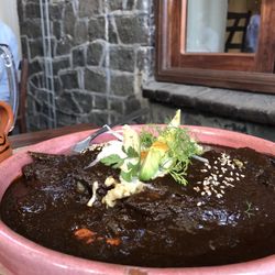 Na Tlali - Traditional molé