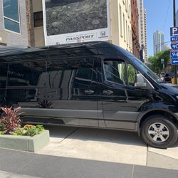 Classic Royal Limousine - Sprinter Shuttle