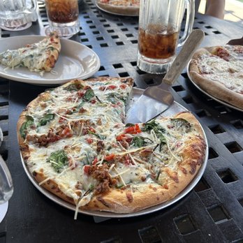 Kona Brewing - Pubs Near Me - Honolulu, Hawaii