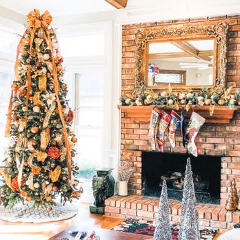 REBEL INTERIORS - Holiday Decor Services! - Home Staging Near Me REBEL INTERIORS - Holiday Decor Services! - Home Staging Near Me