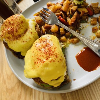 The Breeze Cafe - Eggs benedict - Breakfast & Brunch Near Me - Newark, California The Breeze Cafe - Eggs benedict - Breakfast & Brunch Near Me - Newark, California
