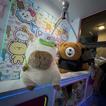 Claw Em All - Arcades Near Me - Las Vegas, Nevada Claw Em All - Arcades Near Me - Las Vegas, Nevada