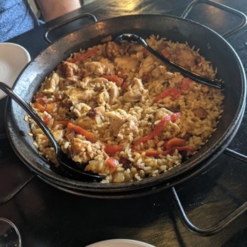 Flores Restaurant & Bar - Chicken & Chorizo Paella - Bars Near Me - Wappingers Falls, New York Flores Restaurant & Bar - Chicken & Chorizo Paella - Bars Near Me - Wappingers Falls, New York