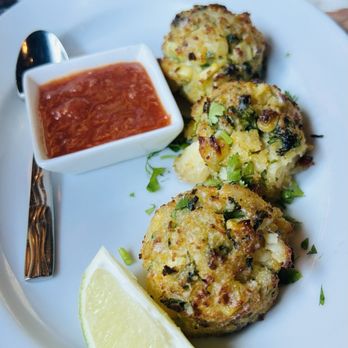 Ananda - Tasty, delicate crab cakes. Very good! - Indian Near Me - Fulton, Maryland