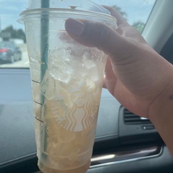 Starbucks - Coffee & Tea Near Me - Torrance, California
