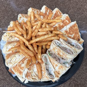 Yummy Shawarma - Shawarma family platter with fries and pickles/hot pepper - Mediterranean Near Me - Dulles, Virginia Yummy Shawarma - Shawarma family platter with fries and pickles/hot pepper - Mediterranean Near Me - Dulles, Virginia
