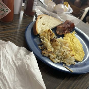 Granny D's - Kids breakfast - Coffee & Tea Near Me - Canyon Lake, Texas Granny D's - Kids breakfast - Coffee & Tea Near Me - Canyon Lake, Texas